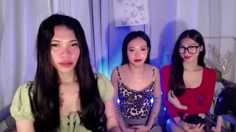 lovely_lianne online show from 8, 3, 2026