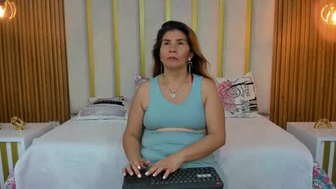 Snapshot of lovely_mifl chatting on 4, 3, 2025 Marla Rico online show from 4, 3, 2025
