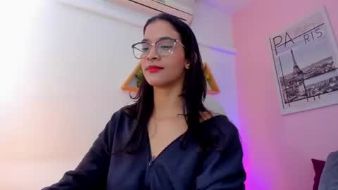 Snapshot of lovely_oliviaa chatting on 15, 6, 2026 Olivia online show from 15, 6, 2026