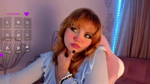 Paris Rose online show from 20, 4, 2026