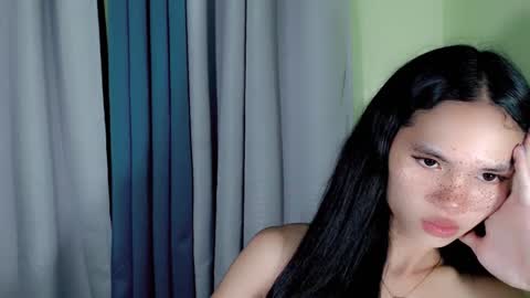 lovely_samie69 online show from 8, 1, 2025