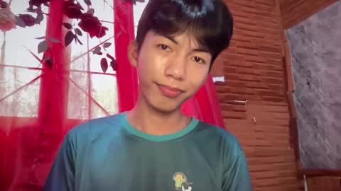 lovelyboy_jm online show from 15, 5, 2026