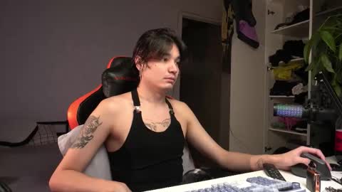 lovelydany3 online show from 23, 12, 2025