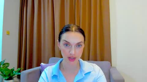 Mia online show from 17, 10, 2025
