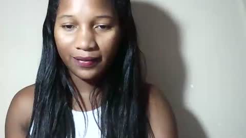 Snapshot of lovelylarra chatting on 23, 4, 2026 lovelylarra online show from 23, 4, 2026