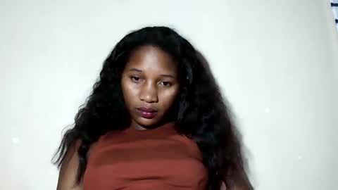 Snapshot of lovelylarra chatting on 20, 5, 2026 lovelylarra online show from 20, 5, 2026