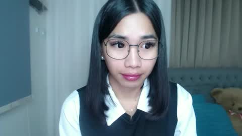 Snapshot of lovelymae18 chatting on 24, 3, 2026 lovelymae18 online show from 24, 3, 2026