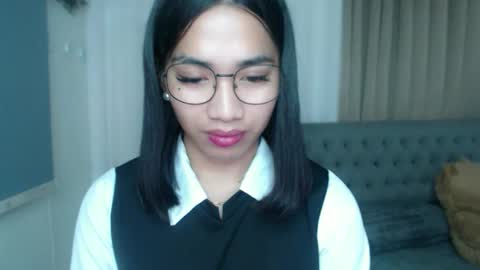 Snapshot of lovelymae18 chatting on 25, 3, 2026 lovelymae18 online show from 25, 3, 2026