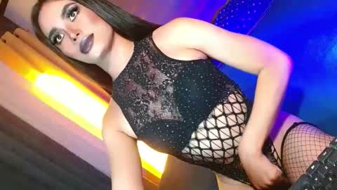 Snapshot of lovelymiss_shyna11 chatting on 24, 5, 2026 lovelymiss_shyna11 online show from 24, 5, 2026