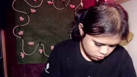 lovely online show from 13, 11, 2025