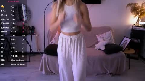 Anna online show from 14, 10, 2025