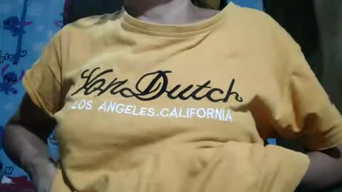 Snapshot of lovelysweetie4u chatting on 18, 1, 2026 eunice online show from 18, 1, 2026