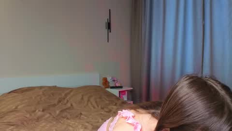 Snapshot of lovemilkymia chatting on 25, 2, 2026 Mia online show from 25, 2, 2026