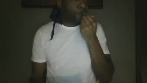 Snapshot of lovemyblackdickcum chatting on 17, 5, 2026 lovemyblackdickcum online show from 17, 5, 2026