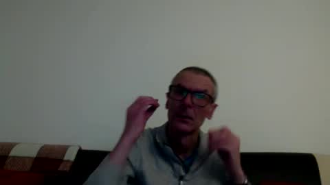 Snapshot of lovepvclate40s chatting on 19, 1, 2025 lovepvcearly50s online show from 19, 1, 2025