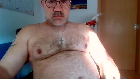 Snapshot of lover010983 chatting on 23, 7, 2026 lover010983 online show from 23, 7, 2026