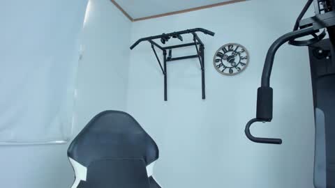 Snapshot of lover_fitnessboy chatting on 27, 1, 2025 kevin online show from 27, 1, 2025