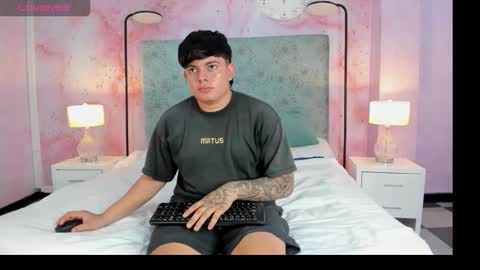 loverebels_ online show from 7, 11, 2025