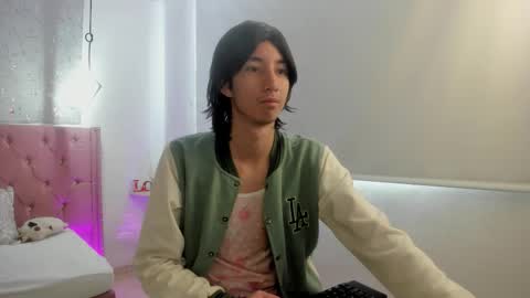 Snapshot of loverisu chatting on 1, 3, 2026 loverisu online show from 1, 3, 2026