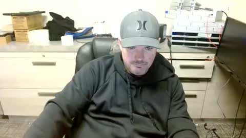 Snapshot of lovetofps chatting on 4, 4, 2026 Love2Game online show from 4, 4, 2026