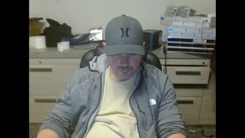 Snapshot of lovetofps chatting on 6, 4, 2026 Love2Game online show from 6, 4, 2026