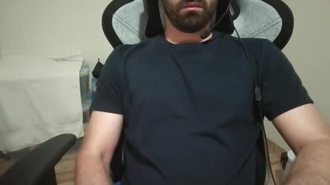 lovetojiz933 online show from 1, 3, 2025