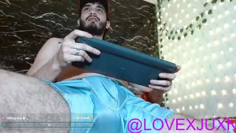 Snapshot of lovexjuxn77 chatting on 22, 4, 2026 lovexjuxn77 online show from 22, 4, 2026