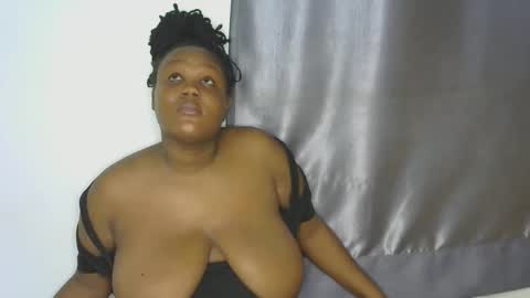 loveytiana online show from 5, 12, 2025