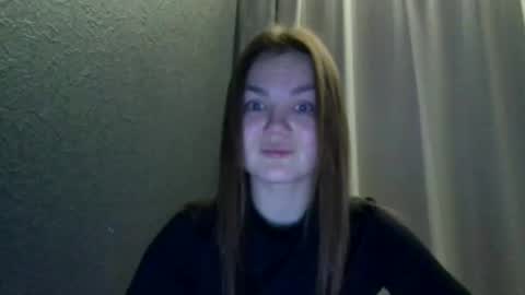 Snapshot of loviesimone chatting on 15, 12, 2025 loviesimone online show from 15, 12, 2025