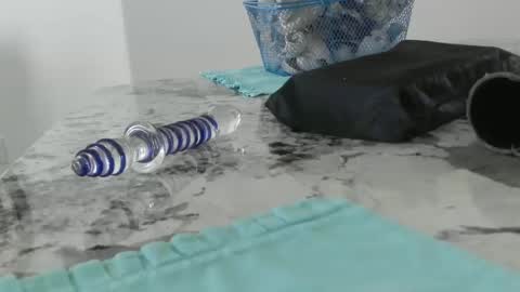 Snapshot of lovingcouple1969 chatting on 5, 1, 2026 lovingcouple1969 online show from 5, 1, 2026