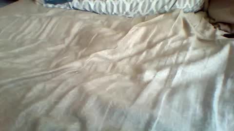 lowkeyme28 online show from 6, 2, 2026