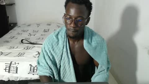 Lowmay palacios online show from 25, 3, 2026