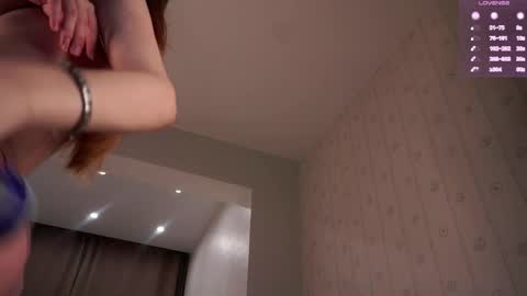 Snapshot of lowmenow chatting on 19, 4, 2026 Amelia online show from 19, 4, 2026