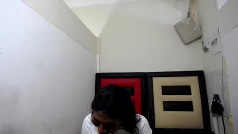 Snapshot of lsnnickykhanyile chatting on 15, 5, 2026 lsnnickykhanyile online show from 15, 5, 2026