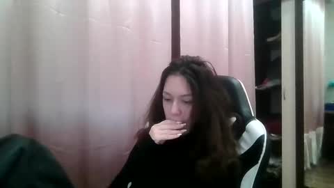 Snapshot of lu_krecia chatting on 4, 1, 2025 Lu krecia online show from 4, 1, 2025