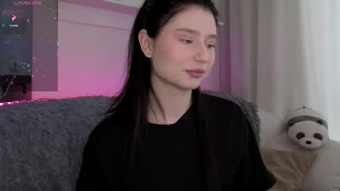 Lua online show from 9, 4, 2026