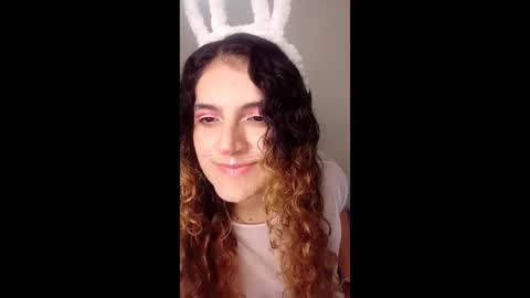 luanapowerful online show from 15, 3, 2026