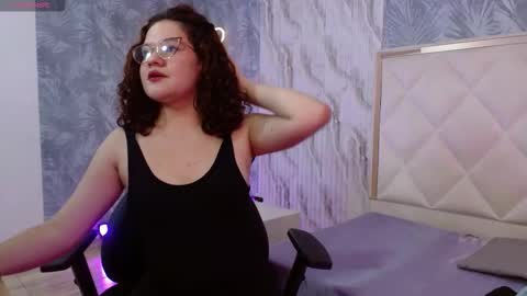 LUAR  online show from 19, 12, 2025