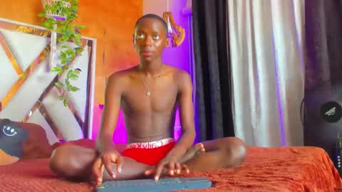 luca_sins online show from 16, 3, 2026