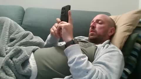 Snapshot of lucabeech88 chatting on 3, 5, 2026 Luca online show from 3, 5, 2026