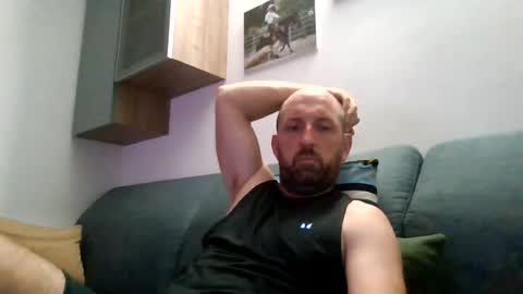Snapshot of lucabeech88 chatting on 16, 7, 2026 Luca online show from 16, 7, 2026