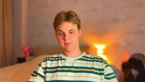 Lucas Gill online show from 12, 4, 2026