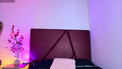 Lucas lovee online show from 5, 4, 2026