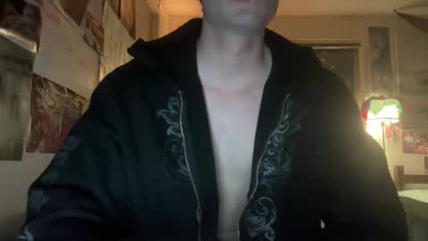 Snapshot of lucascrown chatting on 2, 2, 2026 lucascrown online show from 2, 2, 2026