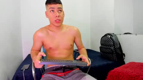 Snapshot of lucastorrez01 chatting on 27, 6, 2026 LUCAS TORREZ online show from 27, 6, 2026