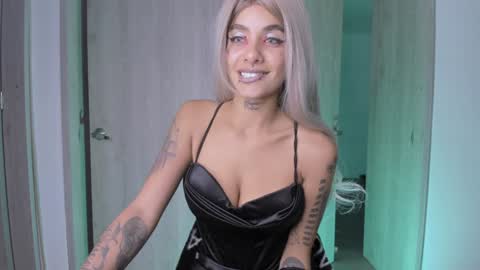 Snapshot of luci_fer_devil_1 chatting on 1, 1, 2025 Veronica Rati online show from 1, 1, 2025