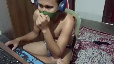 Snapshot of luci_ri chatting on 25, 10, 2025 luci_ri online show from 25, 10, 2025