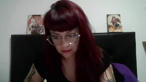 Snapshot of lucia_d_carton chatting on 10, 6, 2026 Lulu DCarton online show from 10, 6, 2026