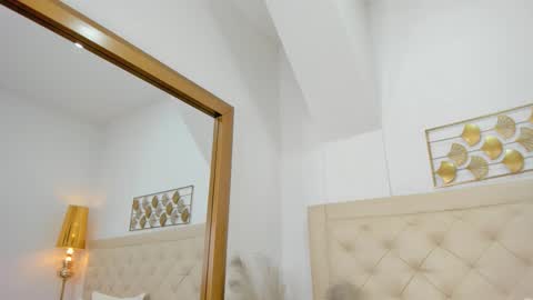 lucia_lorenz online show from 2, 2, 2026