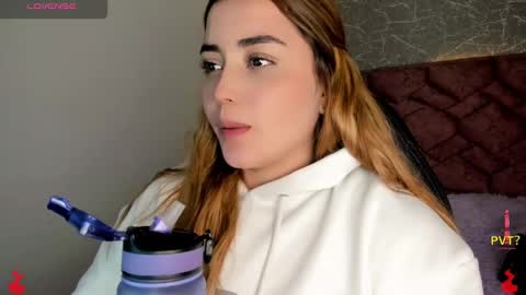 Snapshot of lucia_star_ chatting on 3, 1, 2025 lucia star online show from 3, 1, 2025